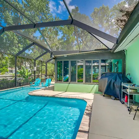 Villa Crystal Water Escape With Private Outdoor Oasis